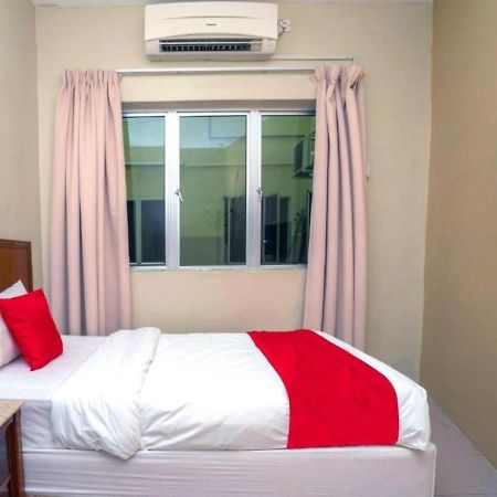 Hotel The Island Pekan Pangkor Kültér fotó